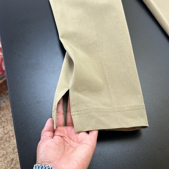 Lysse Olive Amber Crop Pants Pull On Pockets Stretch Twill Closet Staple Medium - Picture 5 of 16
